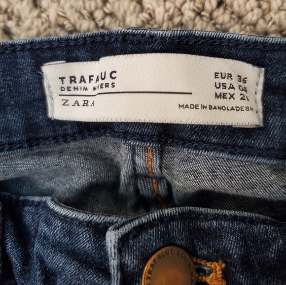 Zara jeans size 36 (I usually wear size 26/27) - Picture 3 of 4